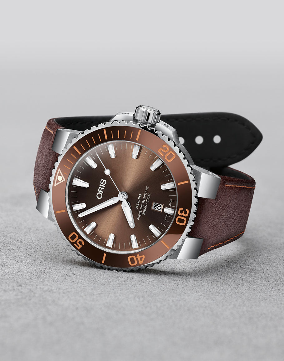 ORIS AQUIS - DATE (733 7730 4152 LS)